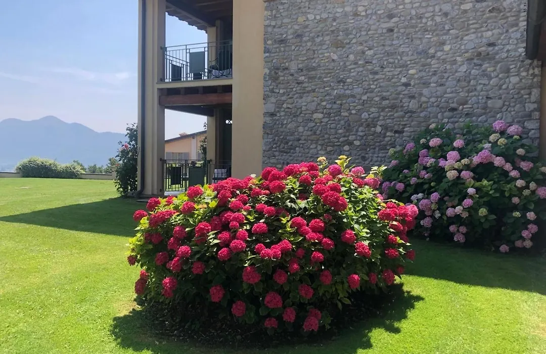 Romantik Hotel Relais Mirabella Iseo-1