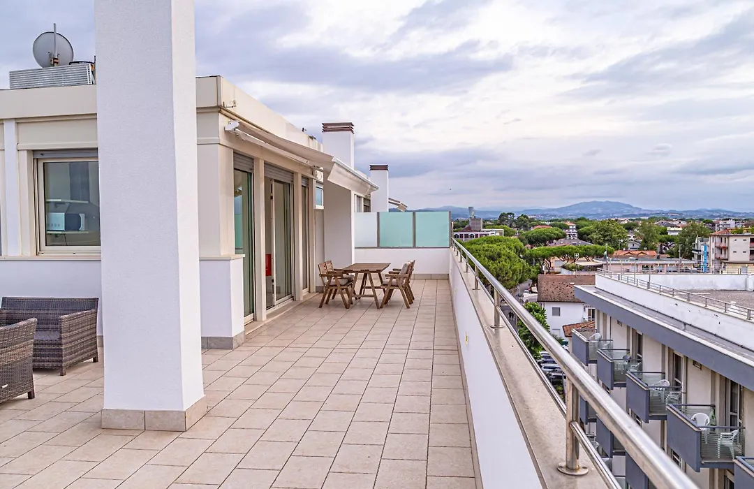 Hotel Avana Fronte Mare-1