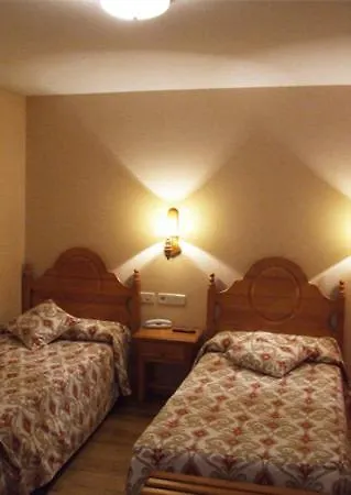 Hotel Turrull-1
