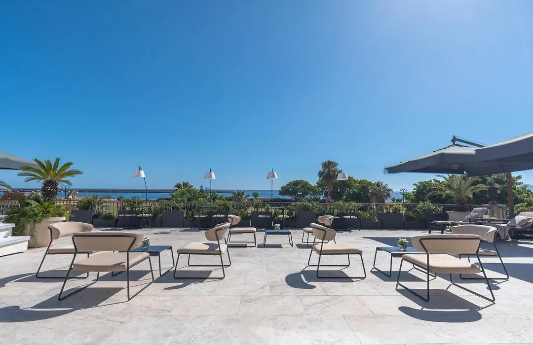 L' Hotellerie Easy Suites-1