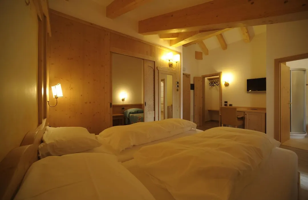 Hotel Ambiez-1