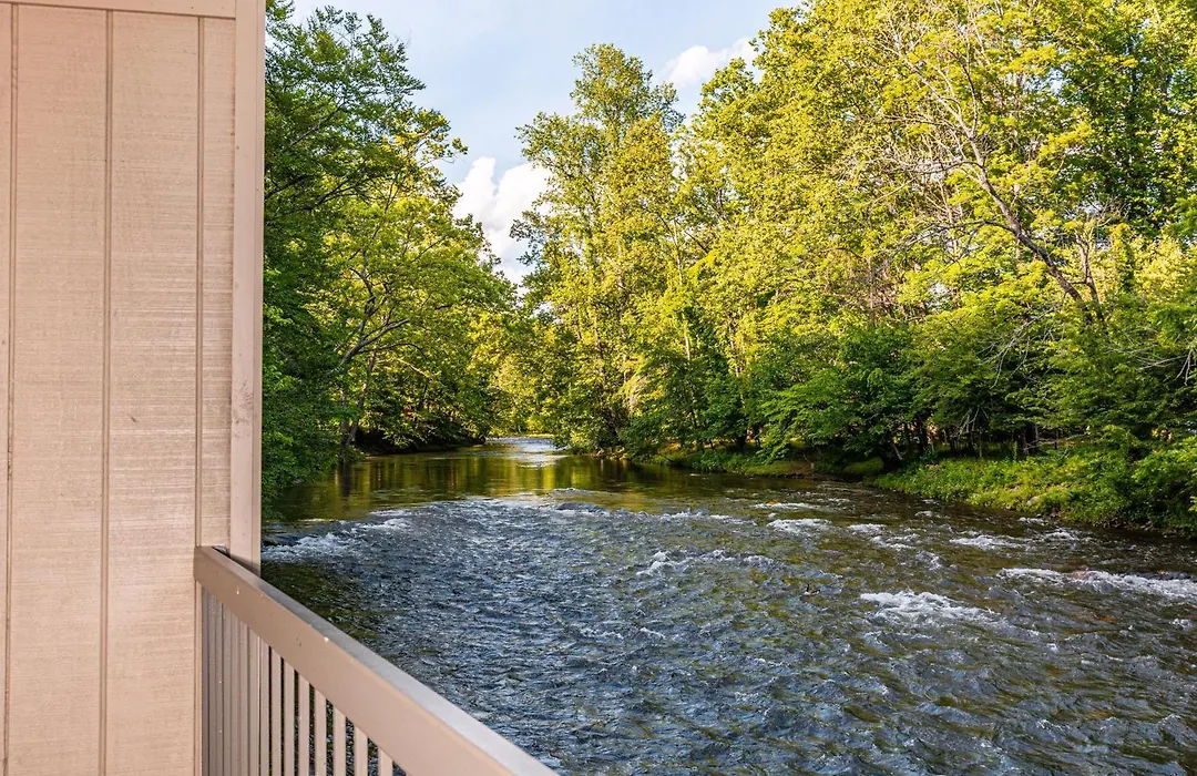 Rivers Edge Motel-1