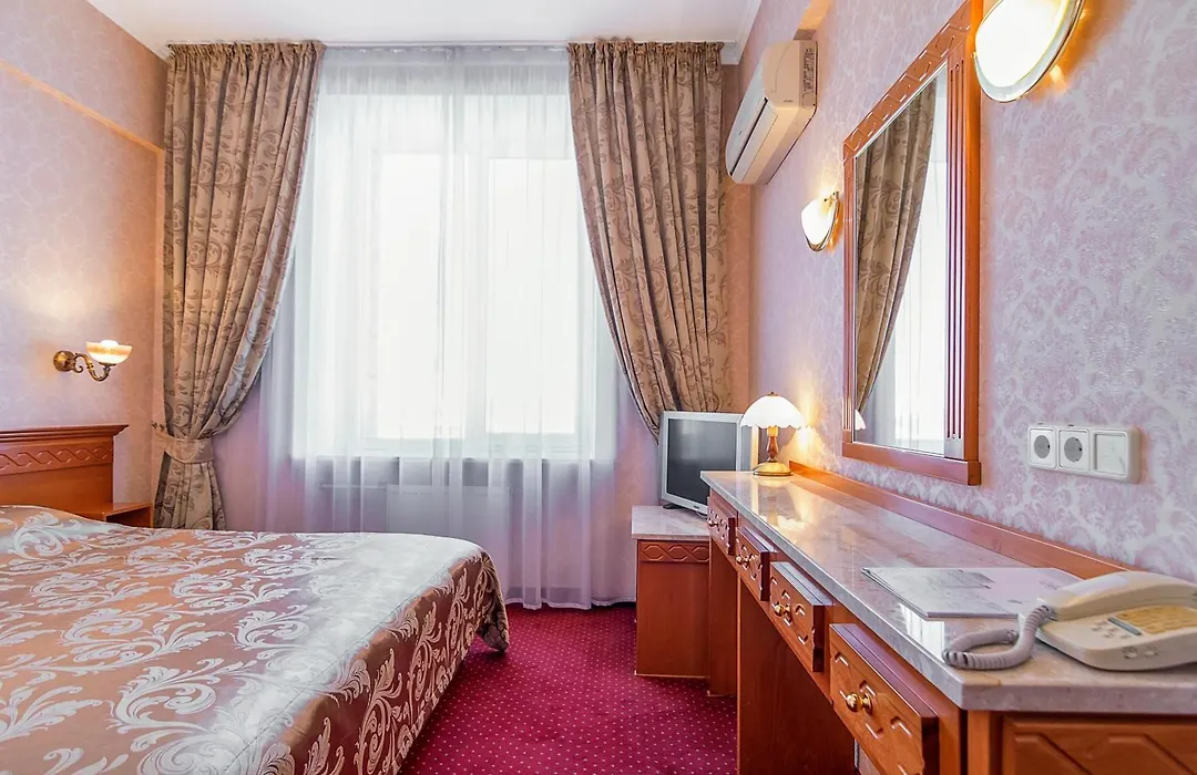 Ukraine Hotel-1