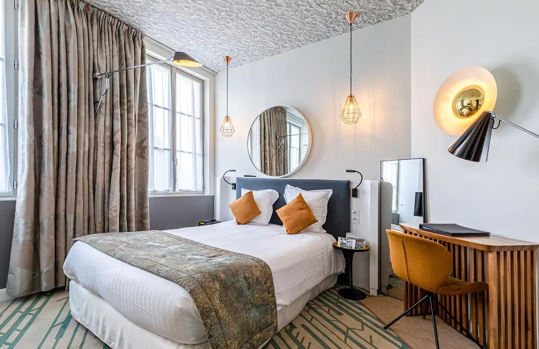 Hotel Le Saint Gelais-1