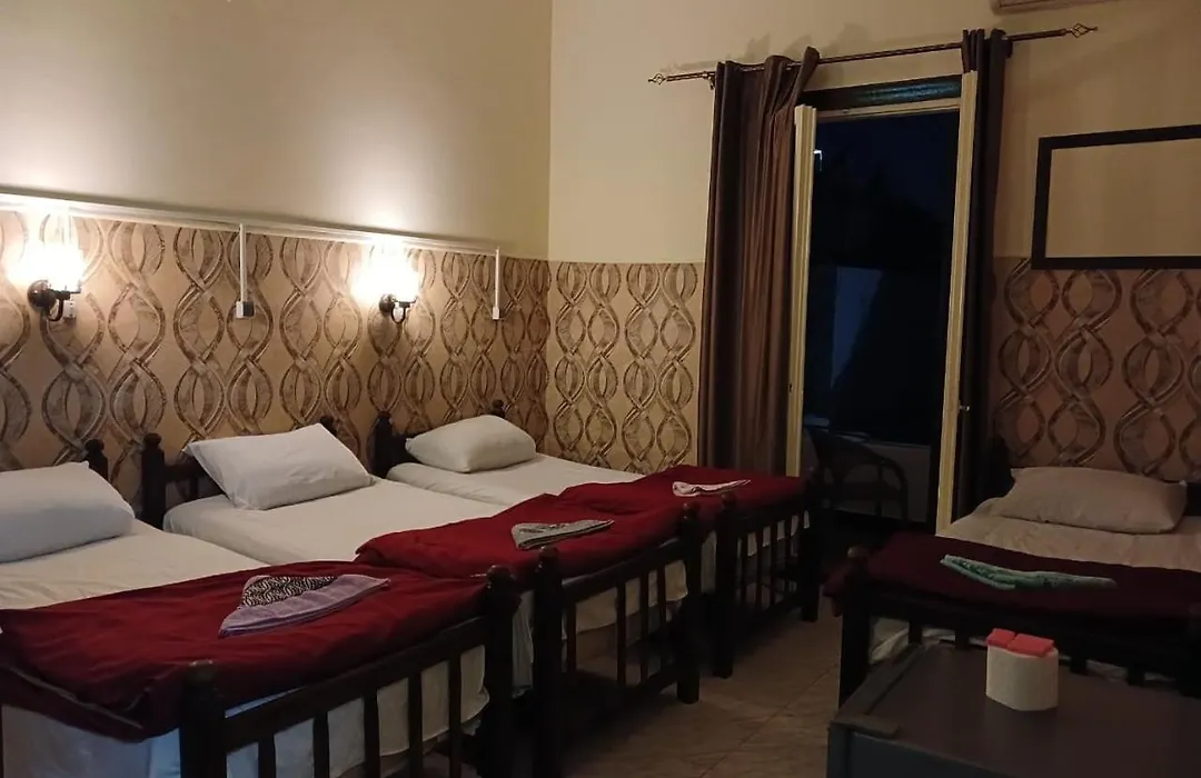New Palace Hotel-1