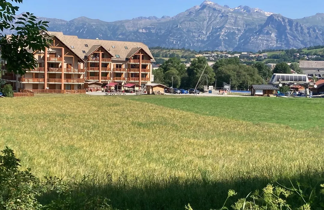 Résidence Les Ecrins-1