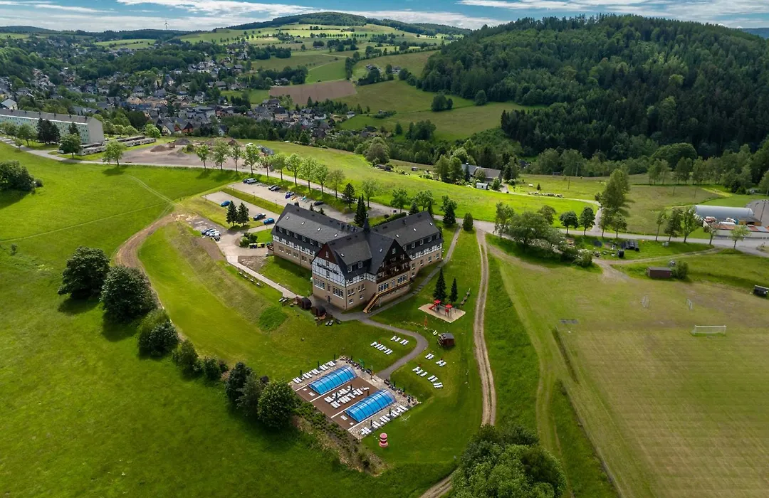 Panorama Berghotel Wettiner Höhe-1