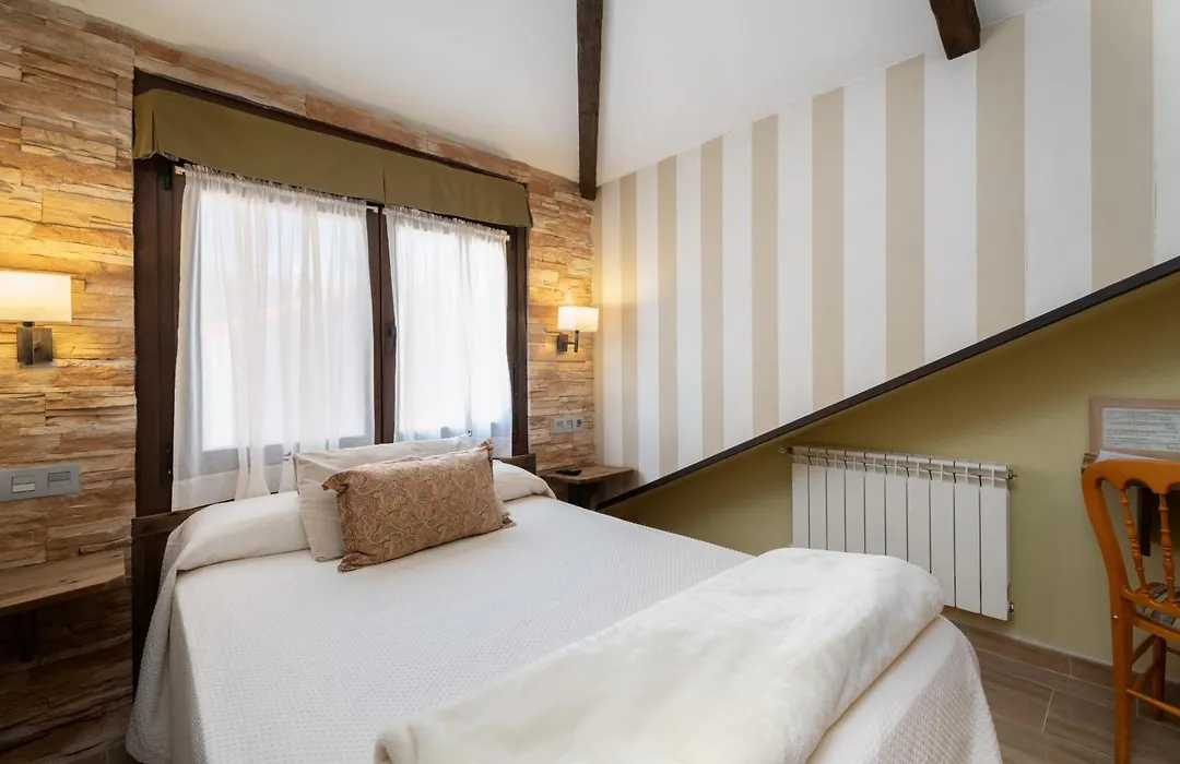 Cimavilla Rooms-1