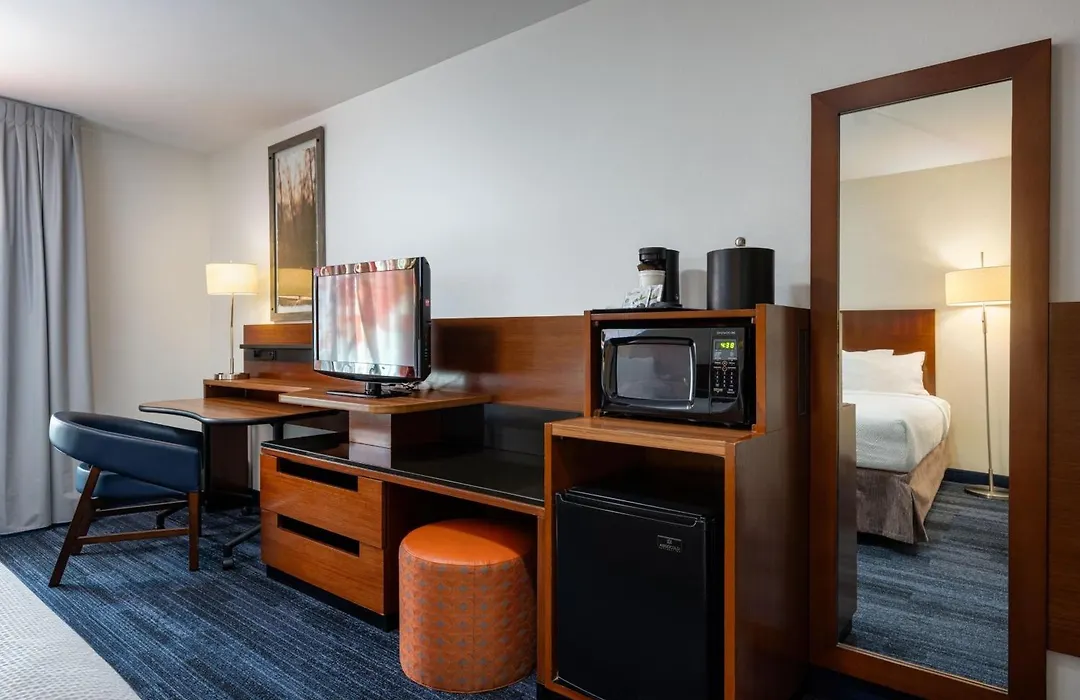 Fairfield Inn & Suites By Marriott Smithfield-1
