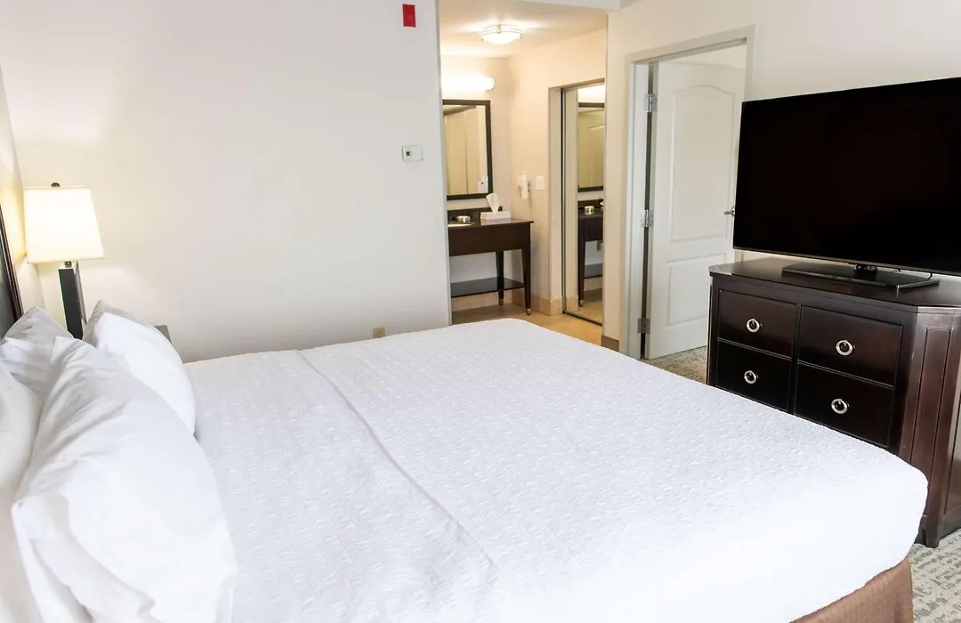 Hampton Inn & Suites Effingham-1