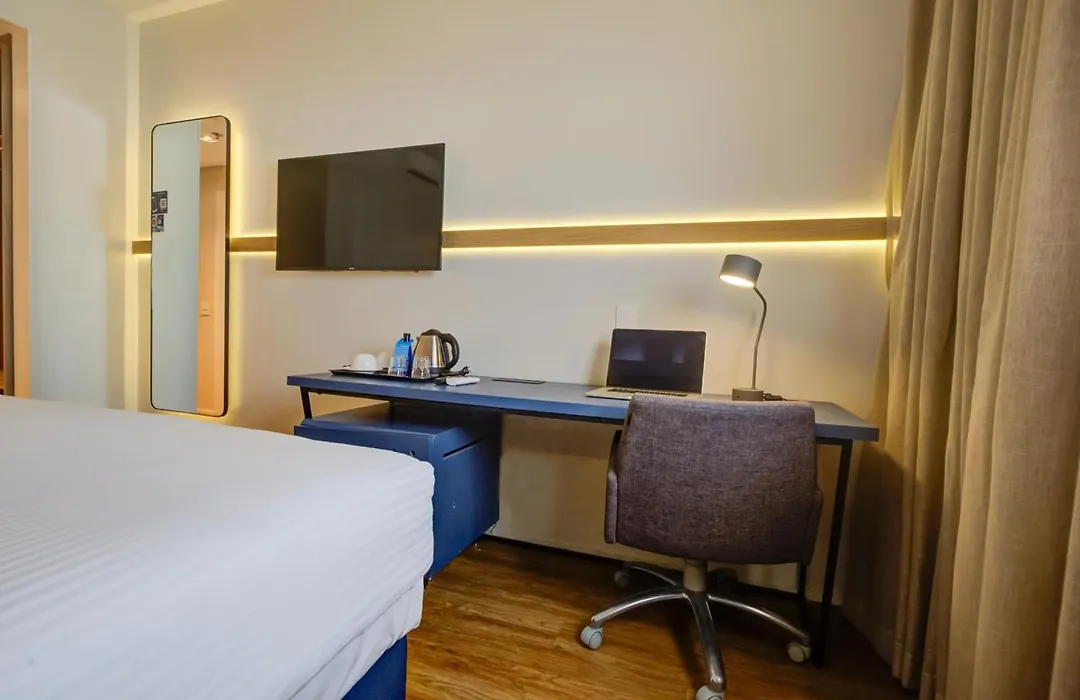 Hampton by Hilton Guarulhos Airport-1
