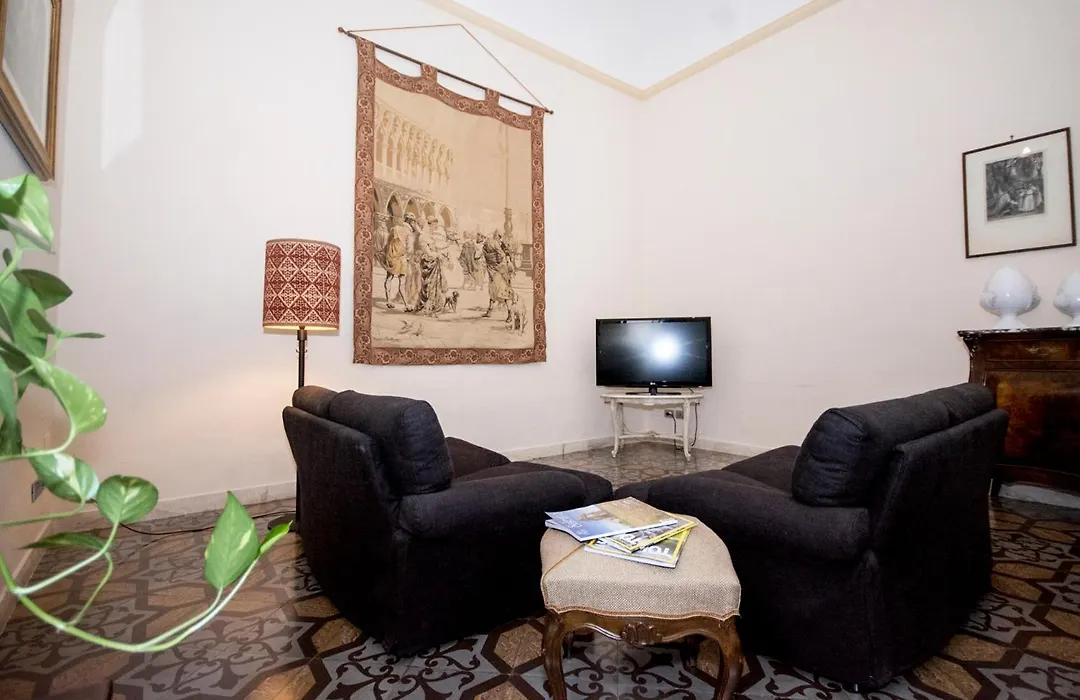 Palazzo Rollo-1