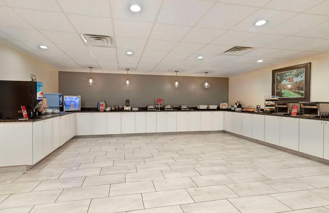 Best Western Plus Plattsburgh-1
