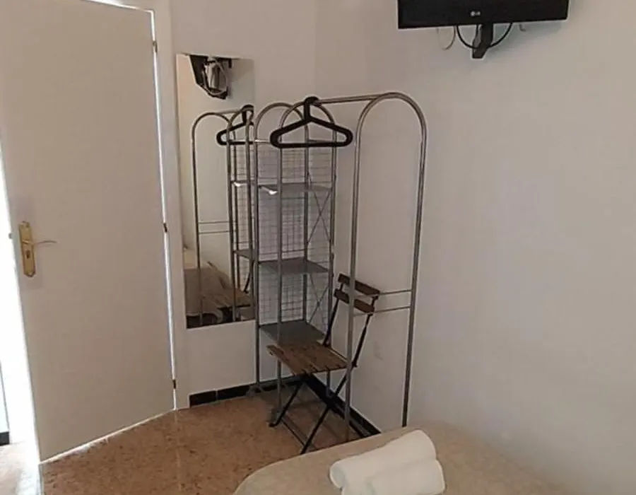 Rocio Rooms-1