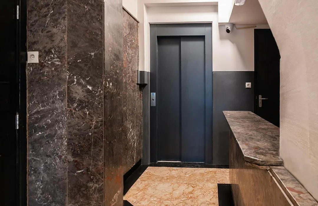 Severini Studio With Own Kitchen & Bathroom-1