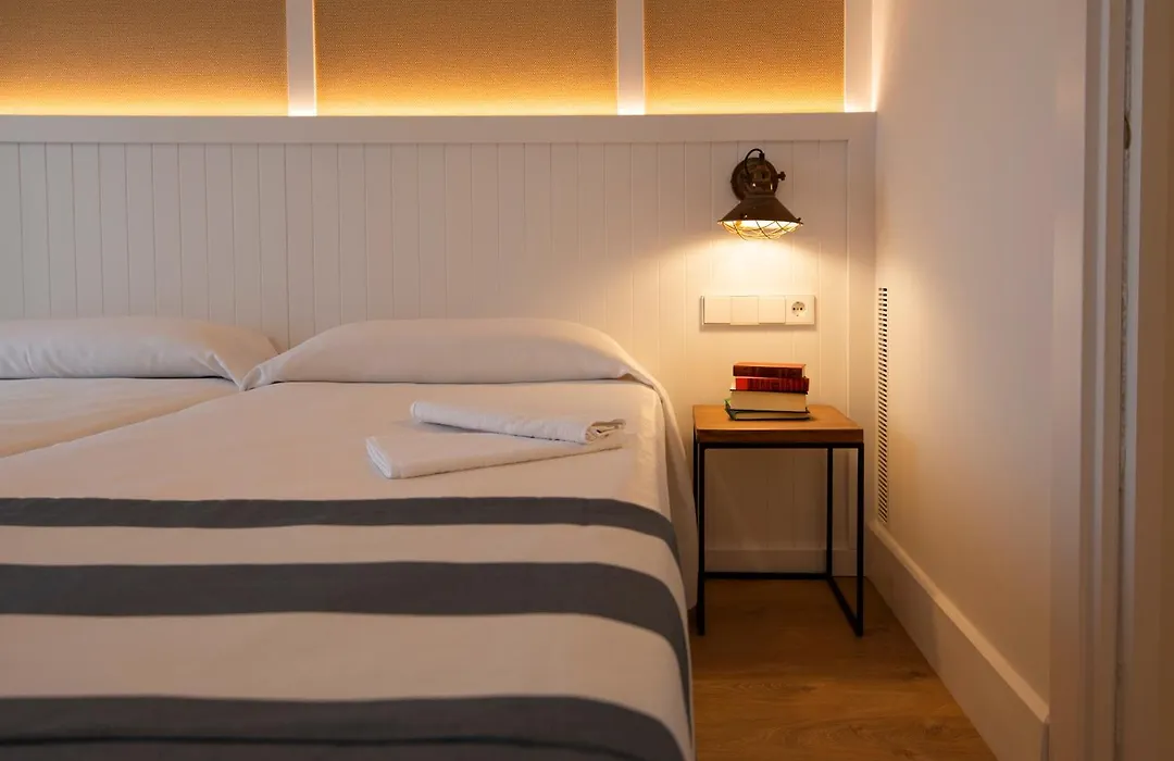 Hotel Els Pins-1