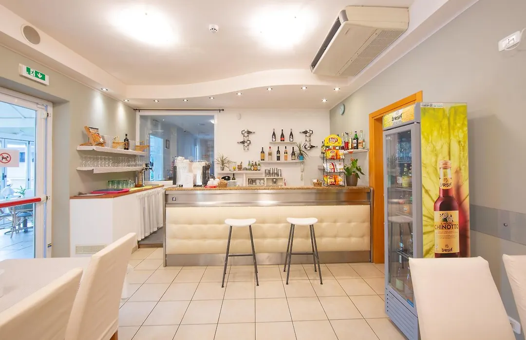 Hotel Ginevra-1
