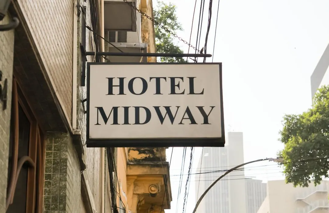 Midway Hotel (Adults Only)-1