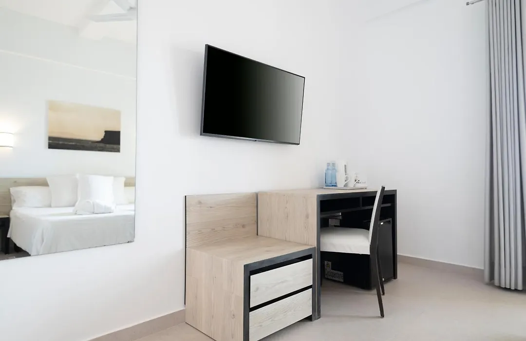 Hotel Medano-1
