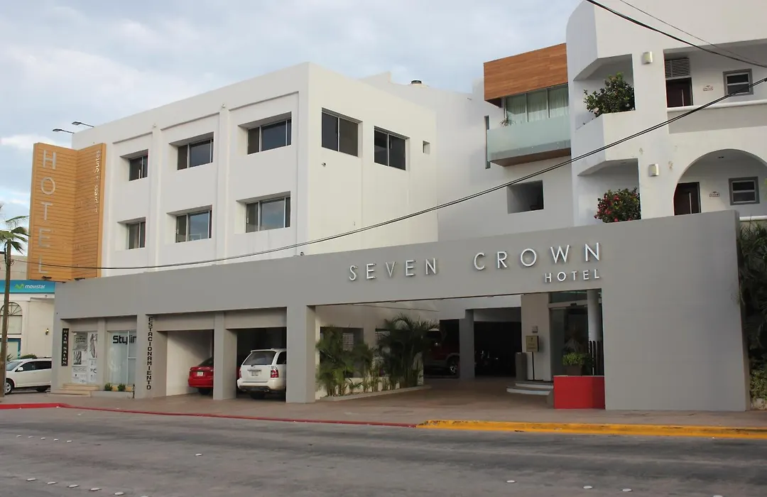 Seven Crown Express & Suites By Kavia-1