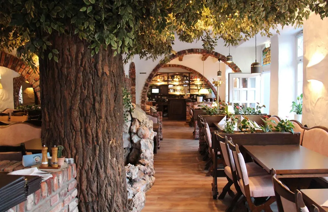 Hotel Restaurant Adria Kroatien-1