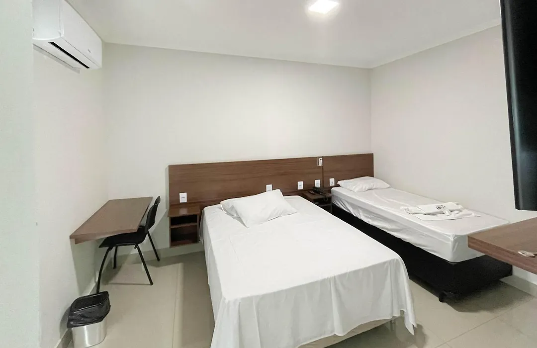 Hotel Minas-1