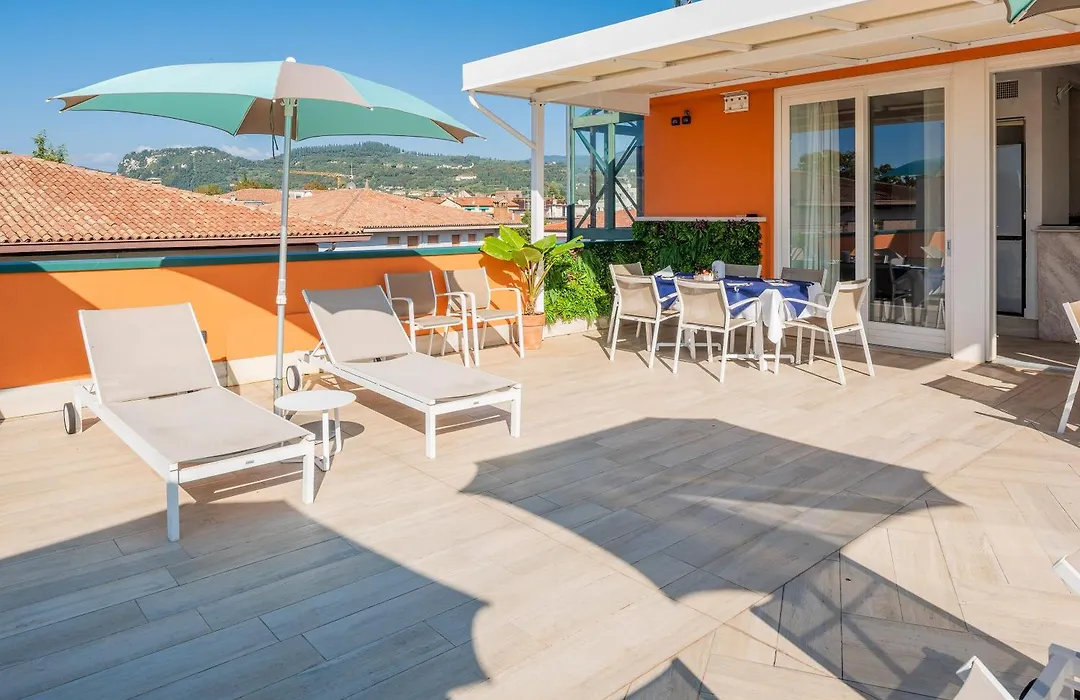 Blue Lake Residence - Bardolino-1