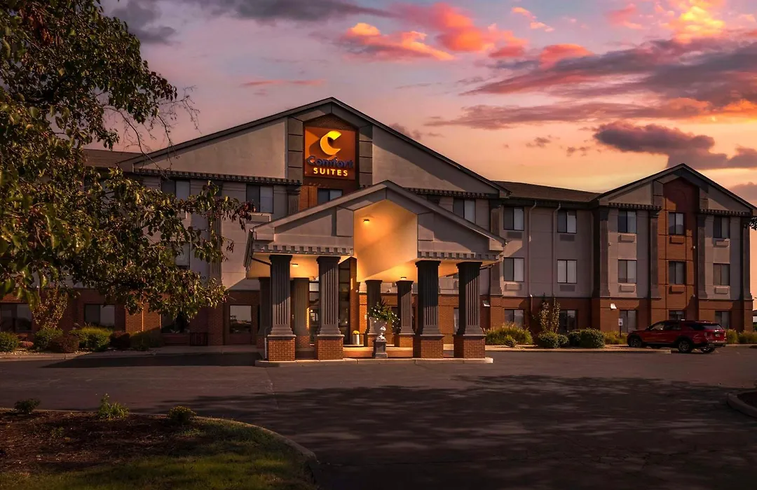 Comfort Suites St Charles-St Louis-1