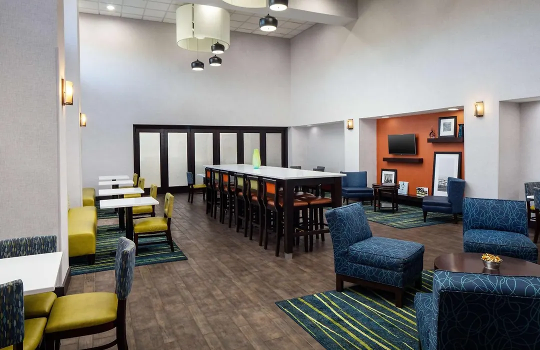 Hampton Inn & Suites Savannah - I-95 South - Gateway-1