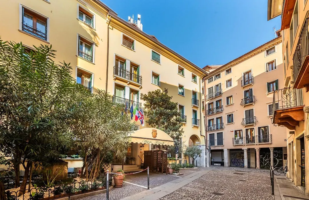 Majestic Toscanelli (centro storico)-1
