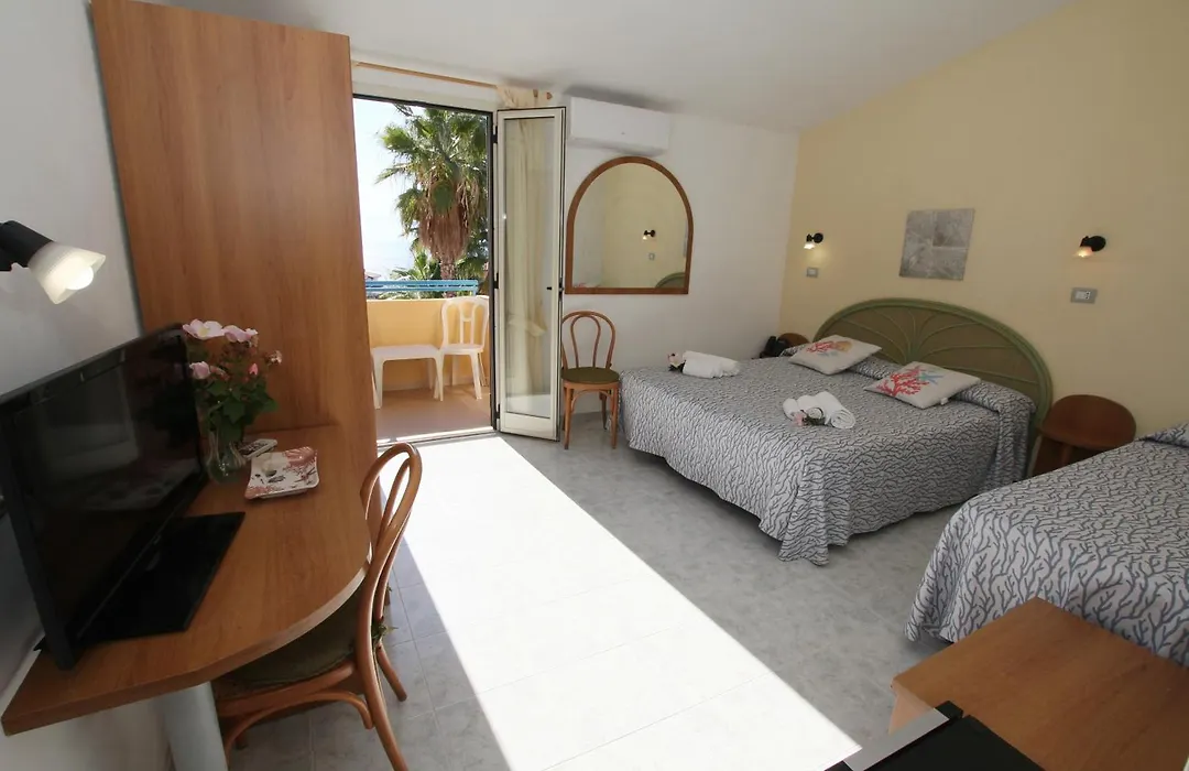 Hotel Grotticelle-1