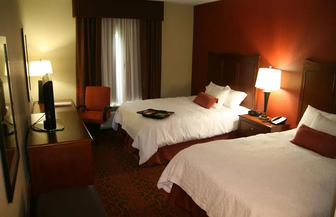 Hampton Inn Tomah-1