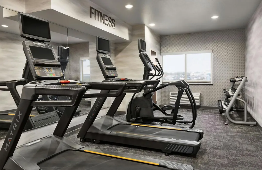 Fairfield Inn & Suites Findlay-1