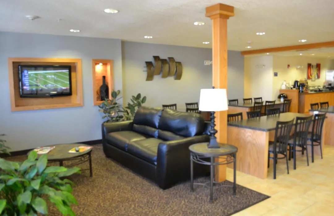 Microtel Inn & Suites Tomah-1