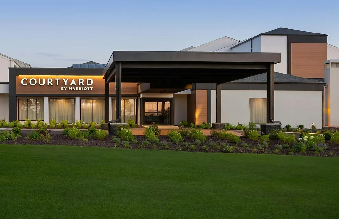 Courtyard By Marriott Minneapolis-St. Paul Airport-1