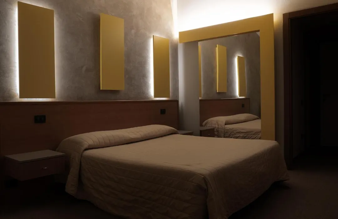 Dealuna Motel-1