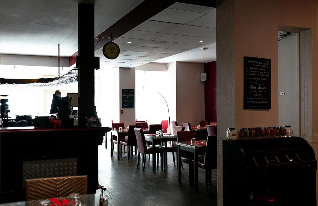 Brit Hotel Confort Auclair-1