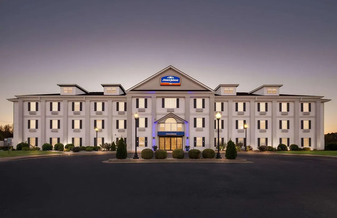 Howard Johnson By Wyndham Jackson-1