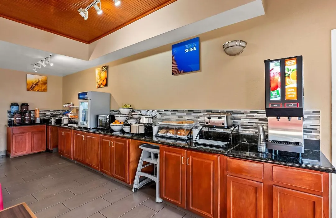 Comfort Inn & Suites Panama City - St Andrew-1
