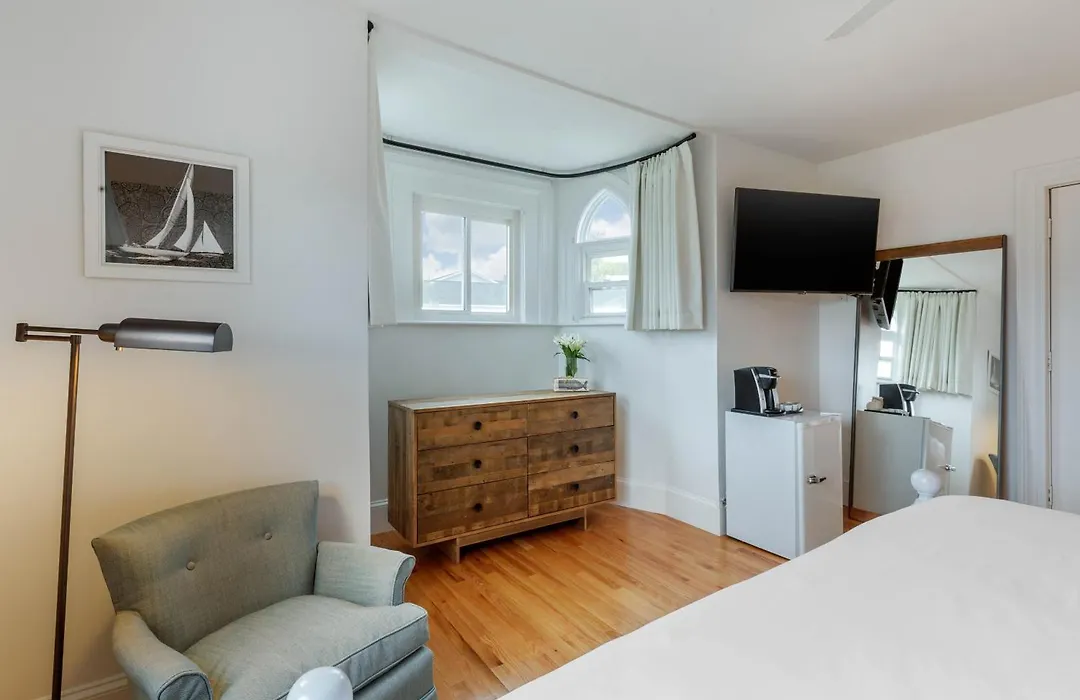 The Shore House-1