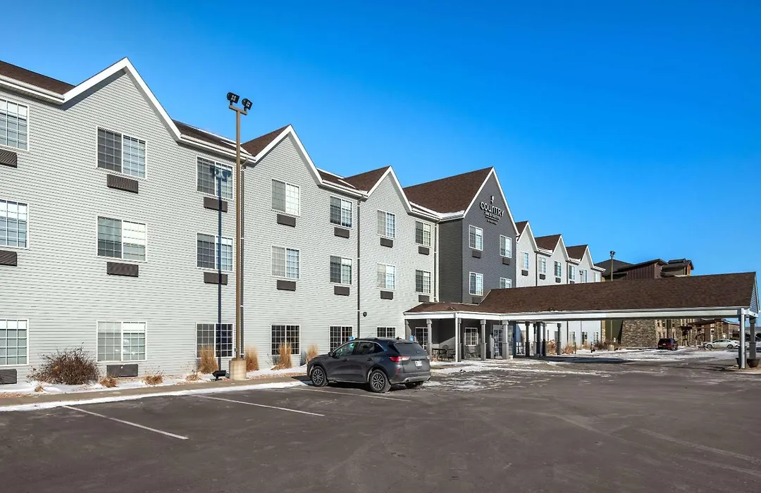Country Inn & Suites By Radisson, Watertown, Sd-1