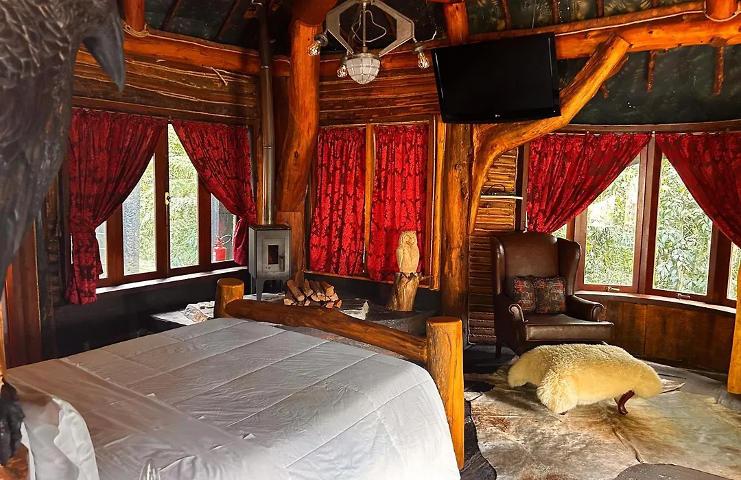 Art Lodge-1