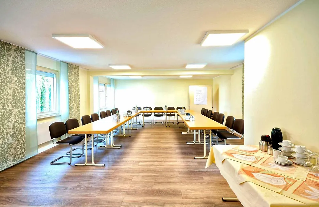 Hotel Rennschuh-1