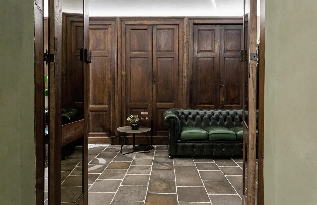 Goldenstern Townhouse-1