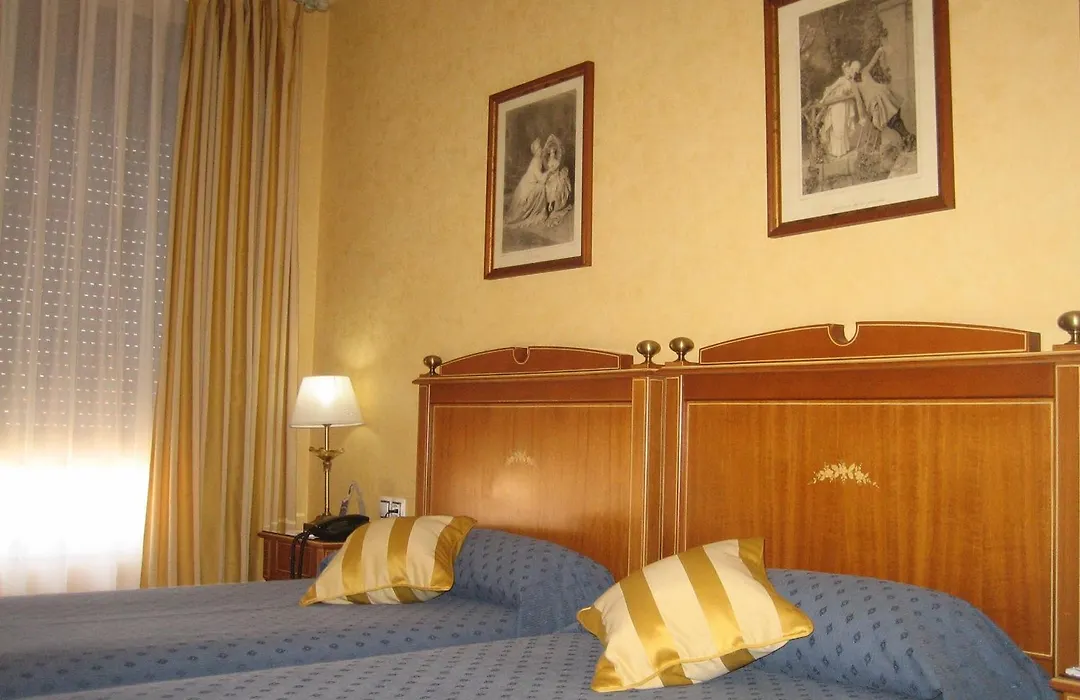 Hotel Santiago-1