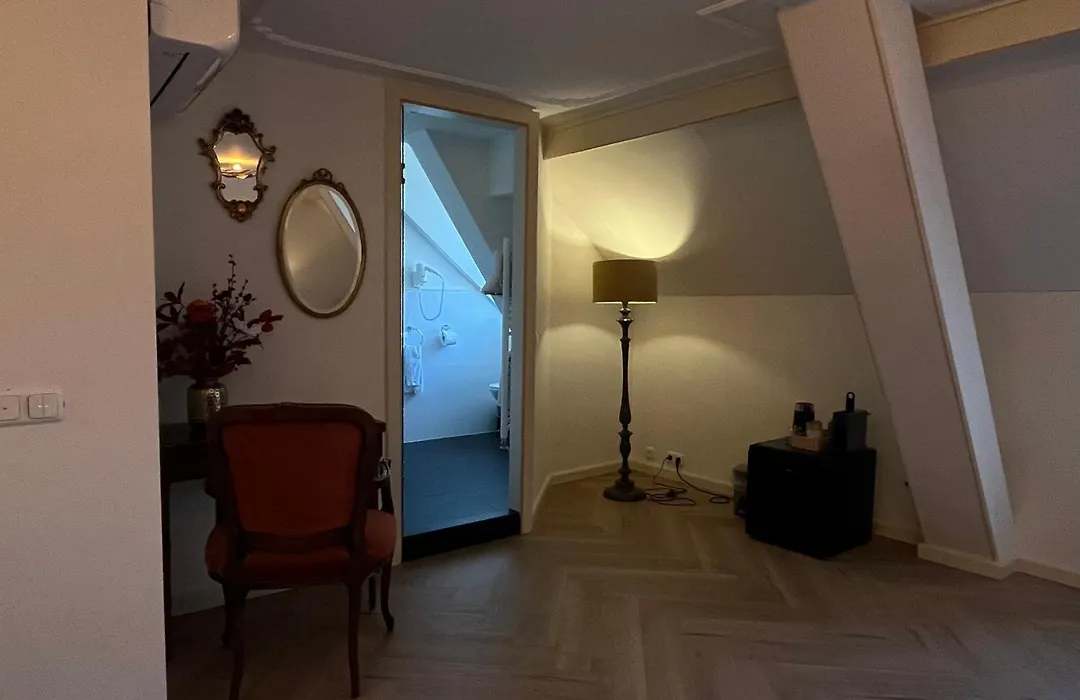Hotel De Gulden Waagen-1