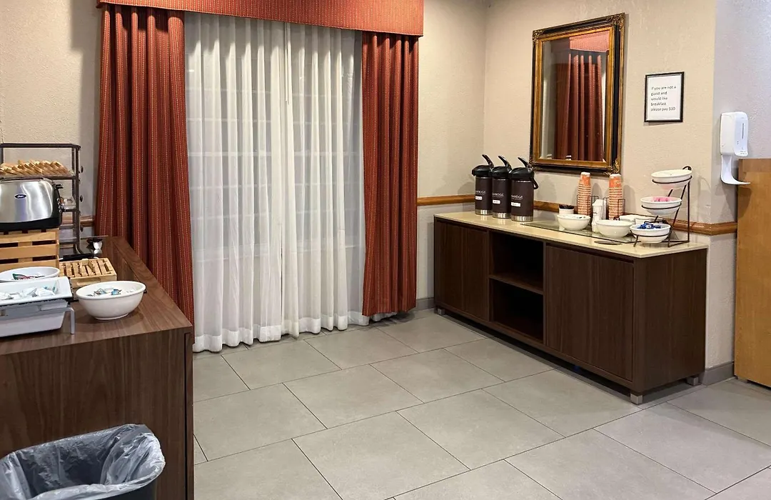 Country Inn & Suites By Radisson, Elgin, Il-1