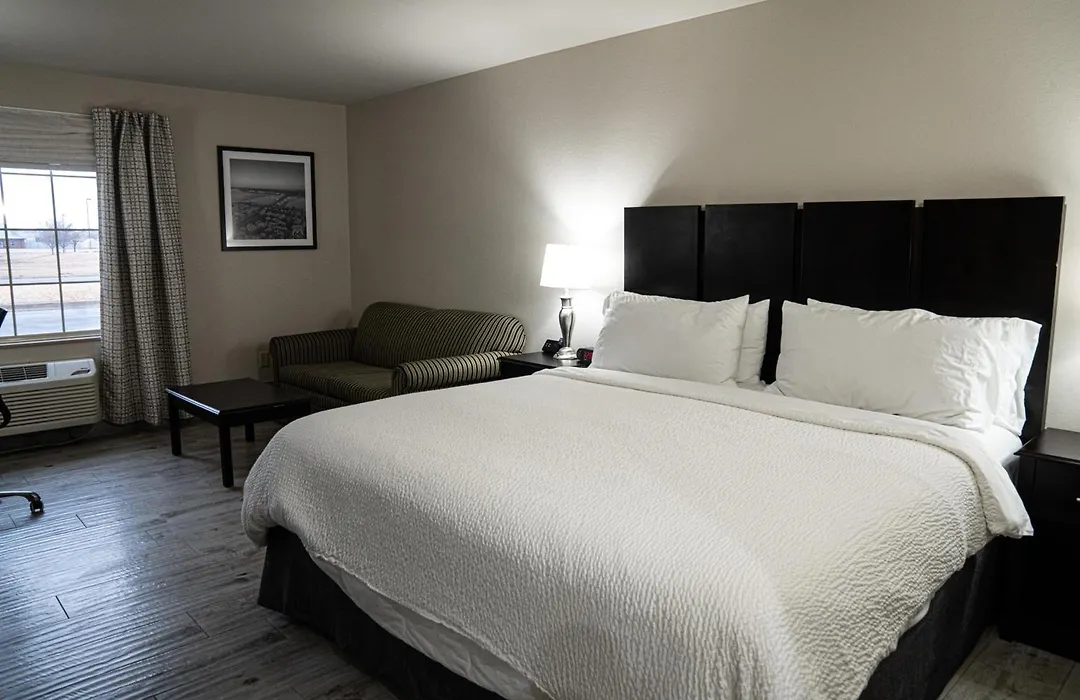 Lucille'S Hotel, Restaurant, & Bar-1