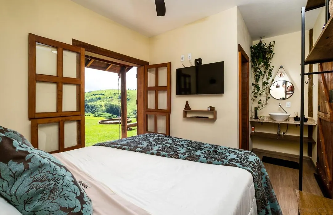 Ellementares Guest House-1