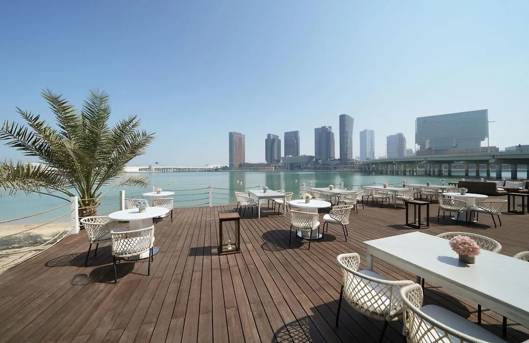 Le Meridien Abu Dhabi-1